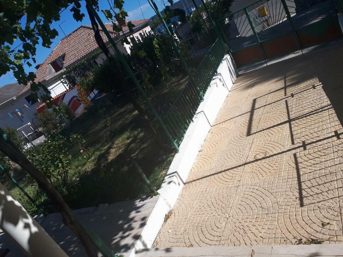 Apartments Mamich Kaštela Zewnętrze zdjęcie